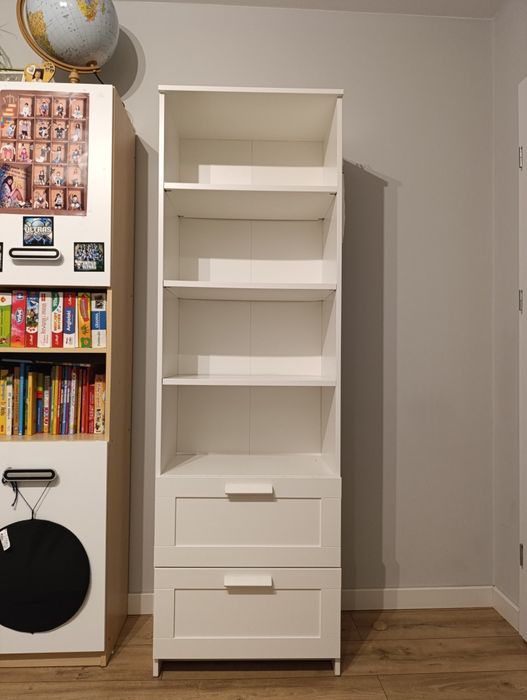 Regał IKEA Brimnes