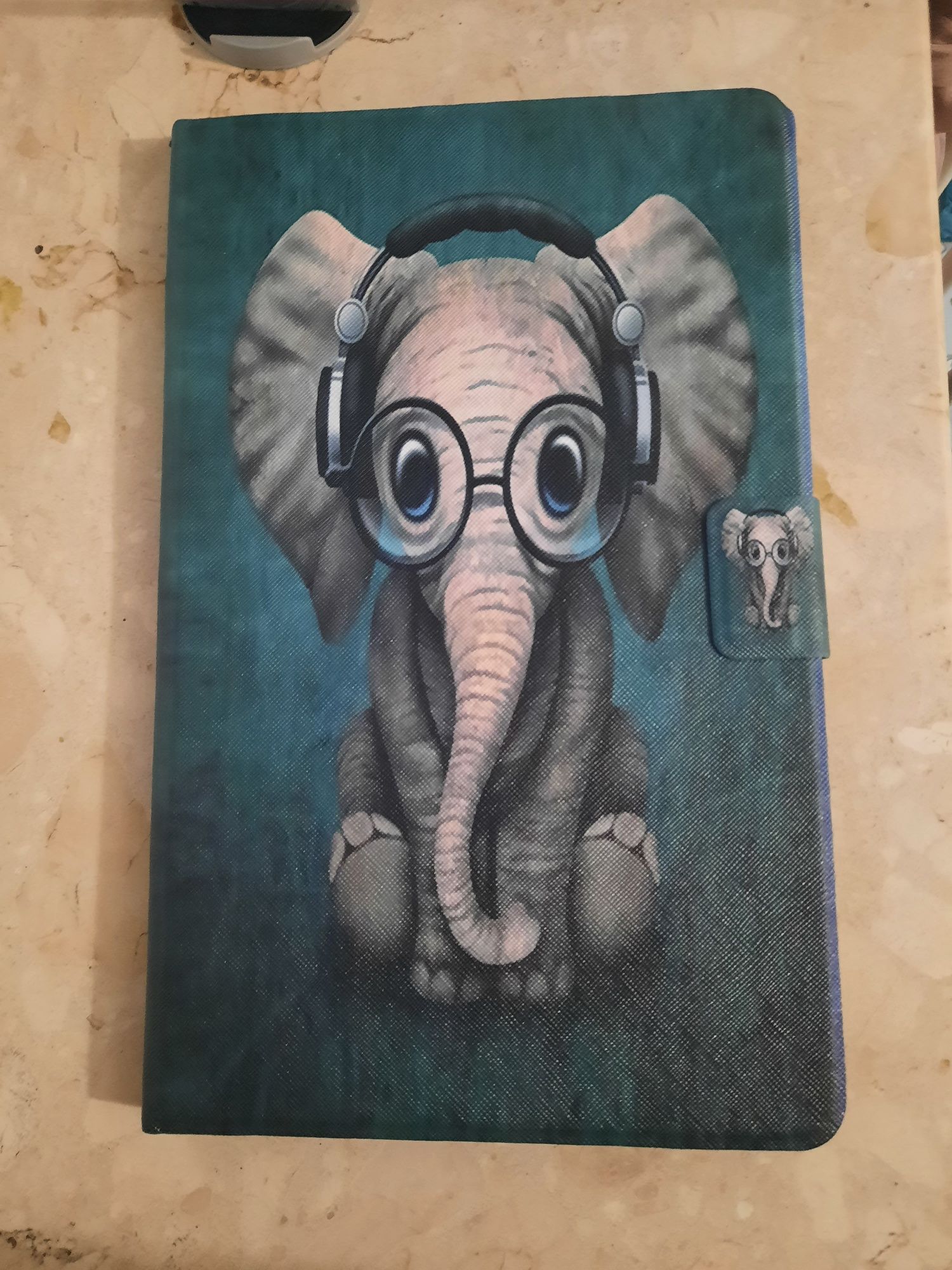 Etui na Samsung Galaxy tab 10.5 t590