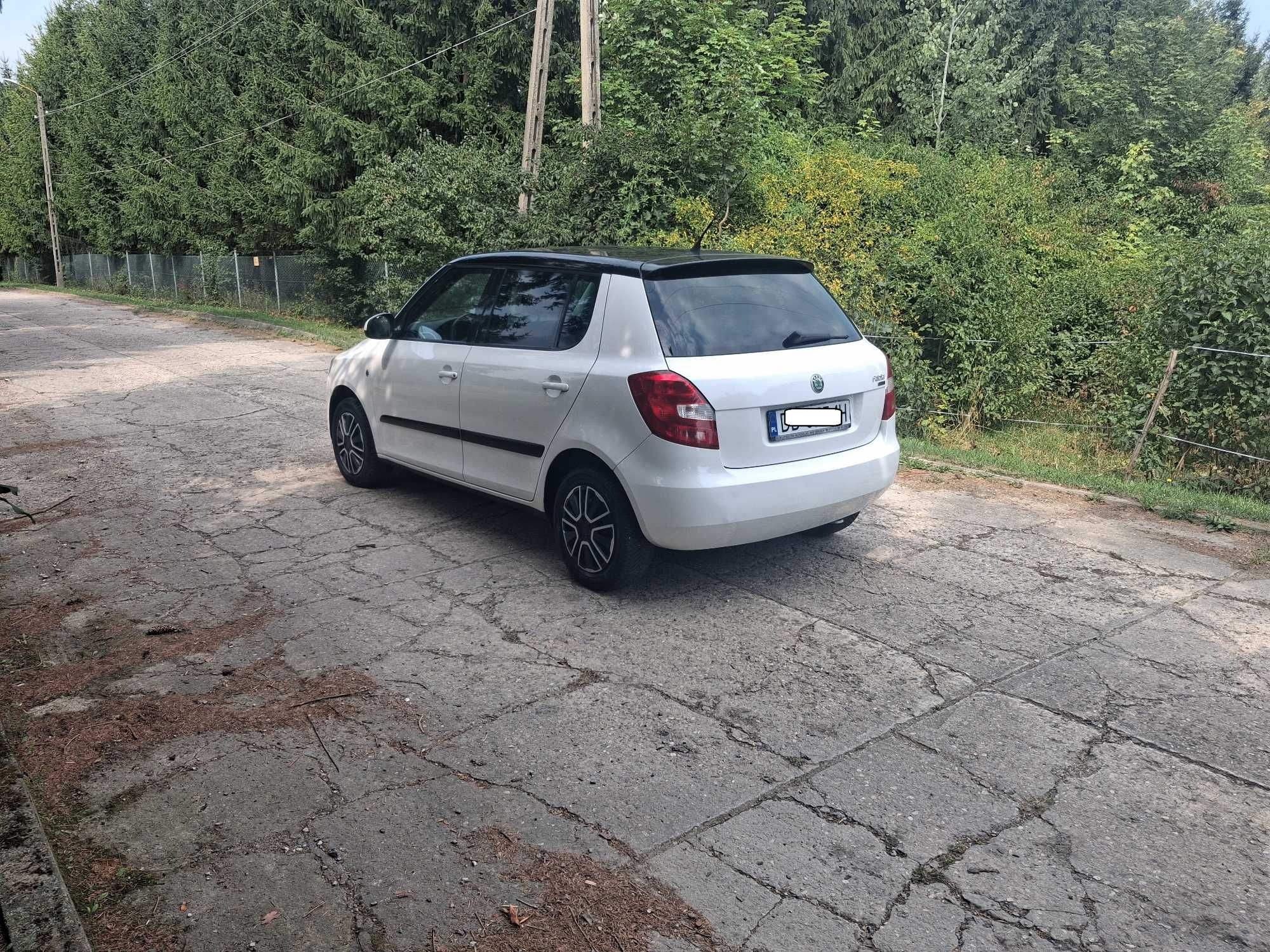 Skoda Fabia II 1,4 Wersja Monte Carlo z Czarnym Dachem
