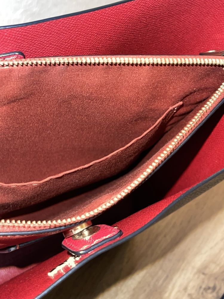Жіноча сумка Coach