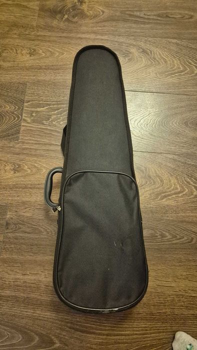 Skrzypce 1/4 , smyczek, etui