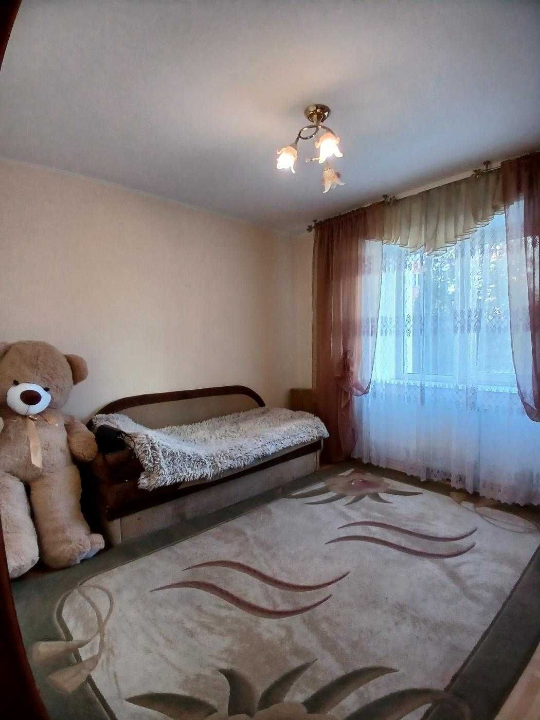 Затишна 3 кім. квартира з індивідуальним опаленням по вул. Витвицького