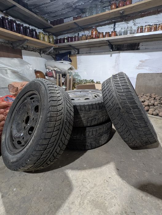 Комплект зимових коліс R14 VAG/Fabia