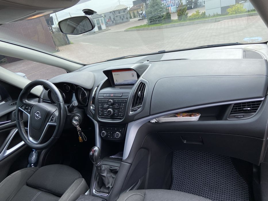 Opel Zafira C Taurer