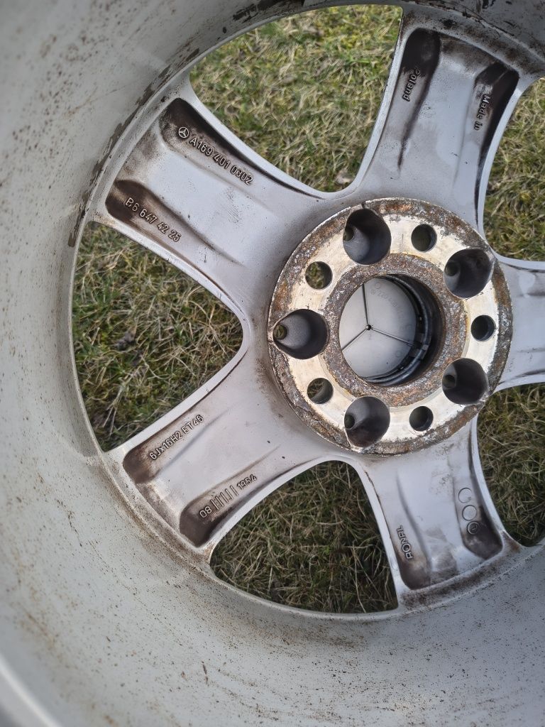 Piękne felgi jak nowe mało jezdzone 5x112 R16