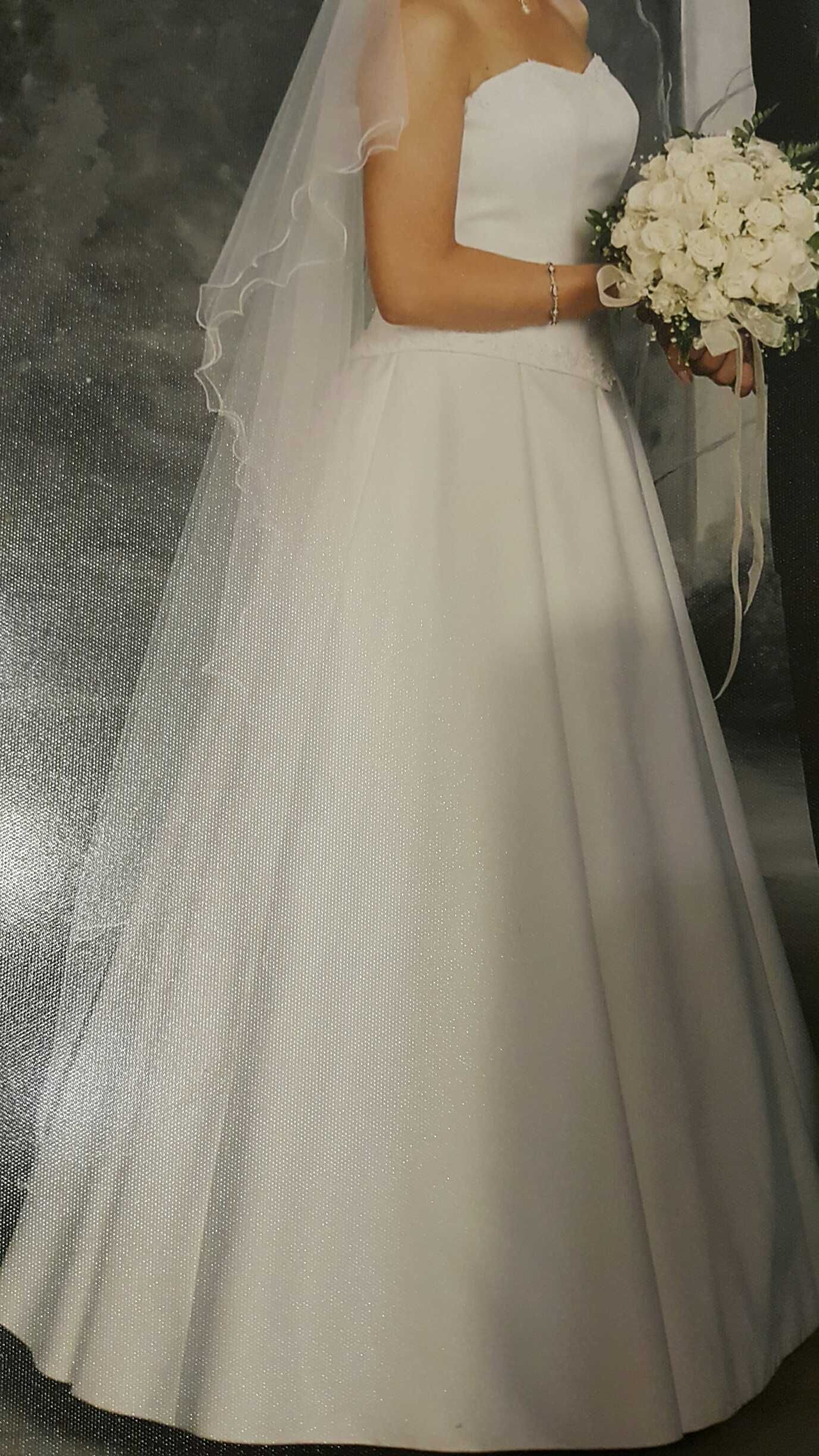 Suknia ślubna biała, cena 160 zł