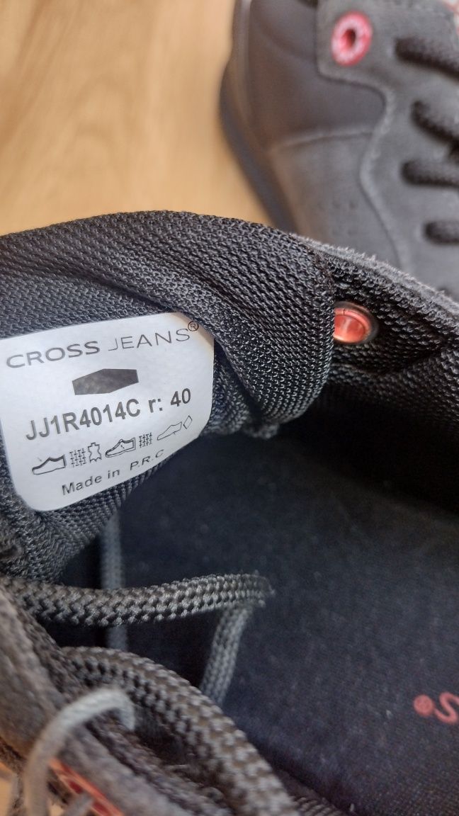Sneakersy, buty sportowe męskie, firmy Cross Jeans, rozmiar 40. Nowe