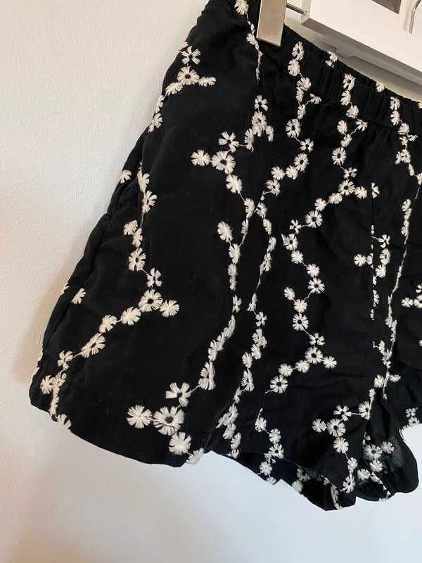 Spodenki szorty bawełna Etam czarne black kwiaty