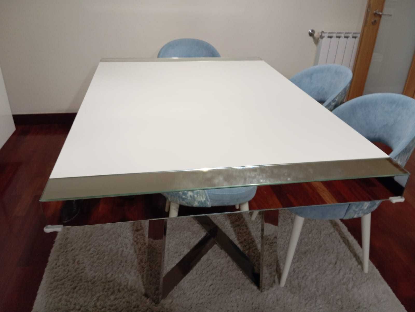 Mesa de jantar alto brilho com topos em espelho extensivel