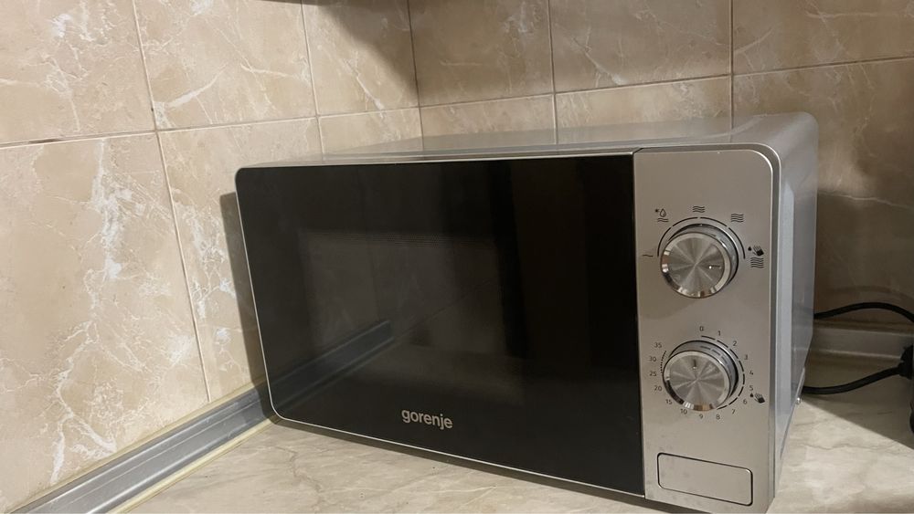 Микроволновая печь. Мікрохвильова піч (НВЧ) Gorenje MO 17 E1S