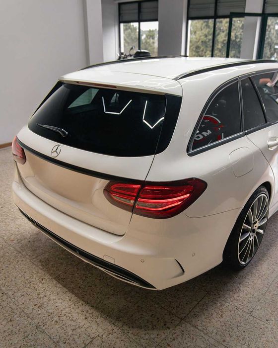 Mercedes-Benz C 300 BlueTEC Hybrid AMG Line