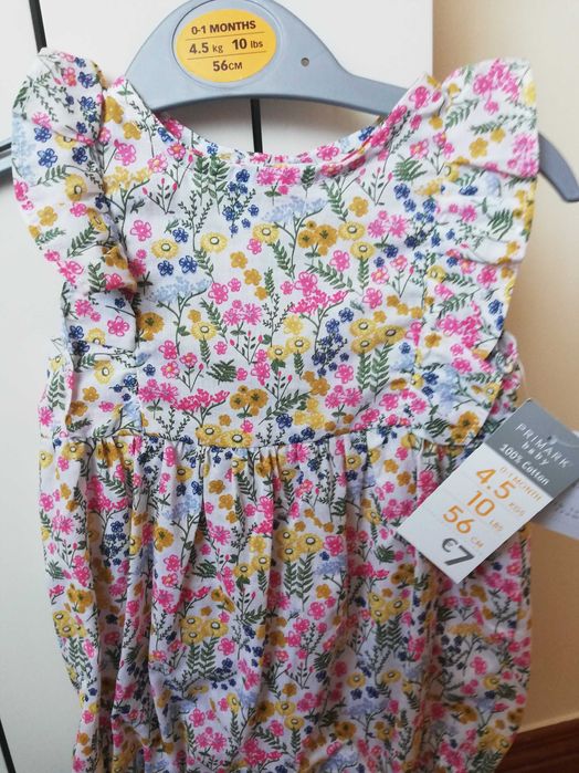 Macacão floral 56 cm