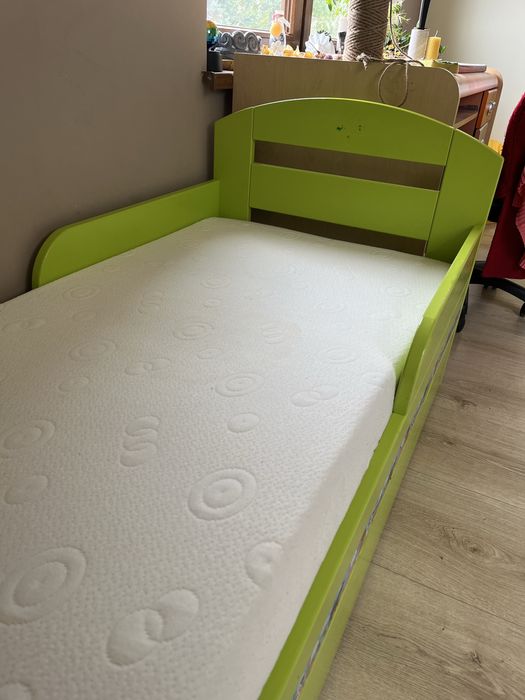 Łóżko z szufladą dla dziecka + materac