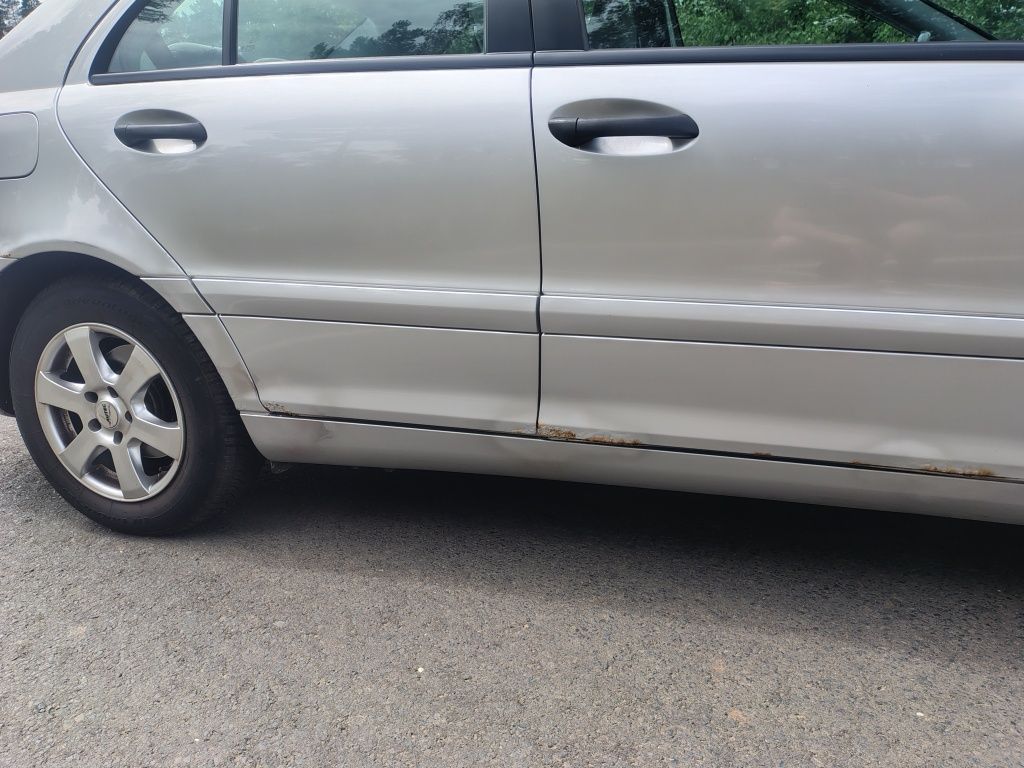Mercedes-Benz c-klasa