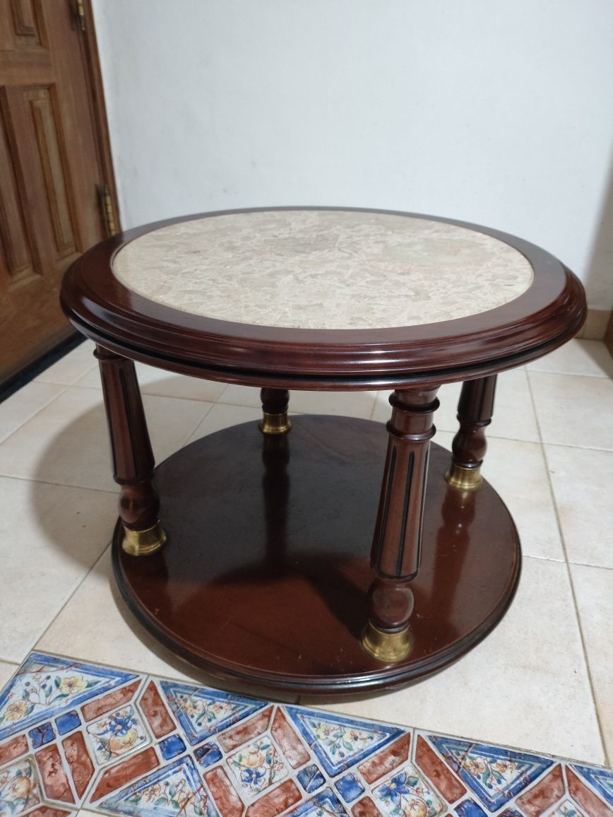 Mesa de centro em mogno e pedra mármore