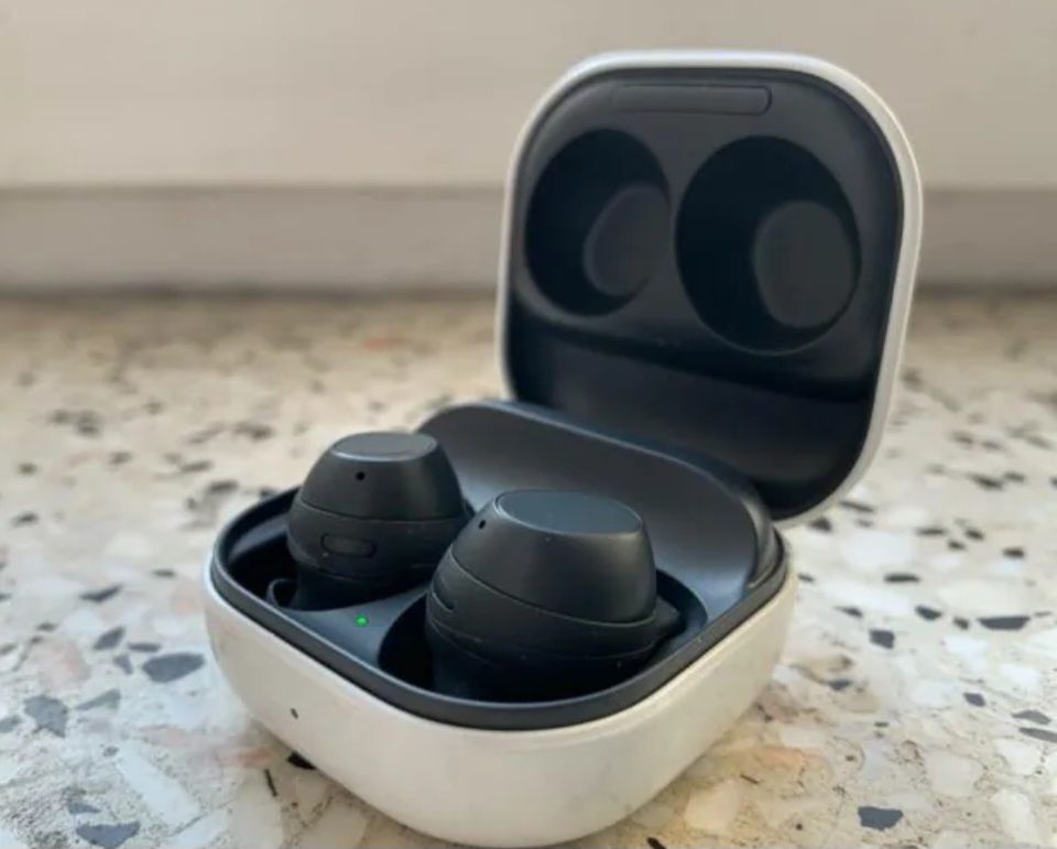 Навушники Galaxy buds FE