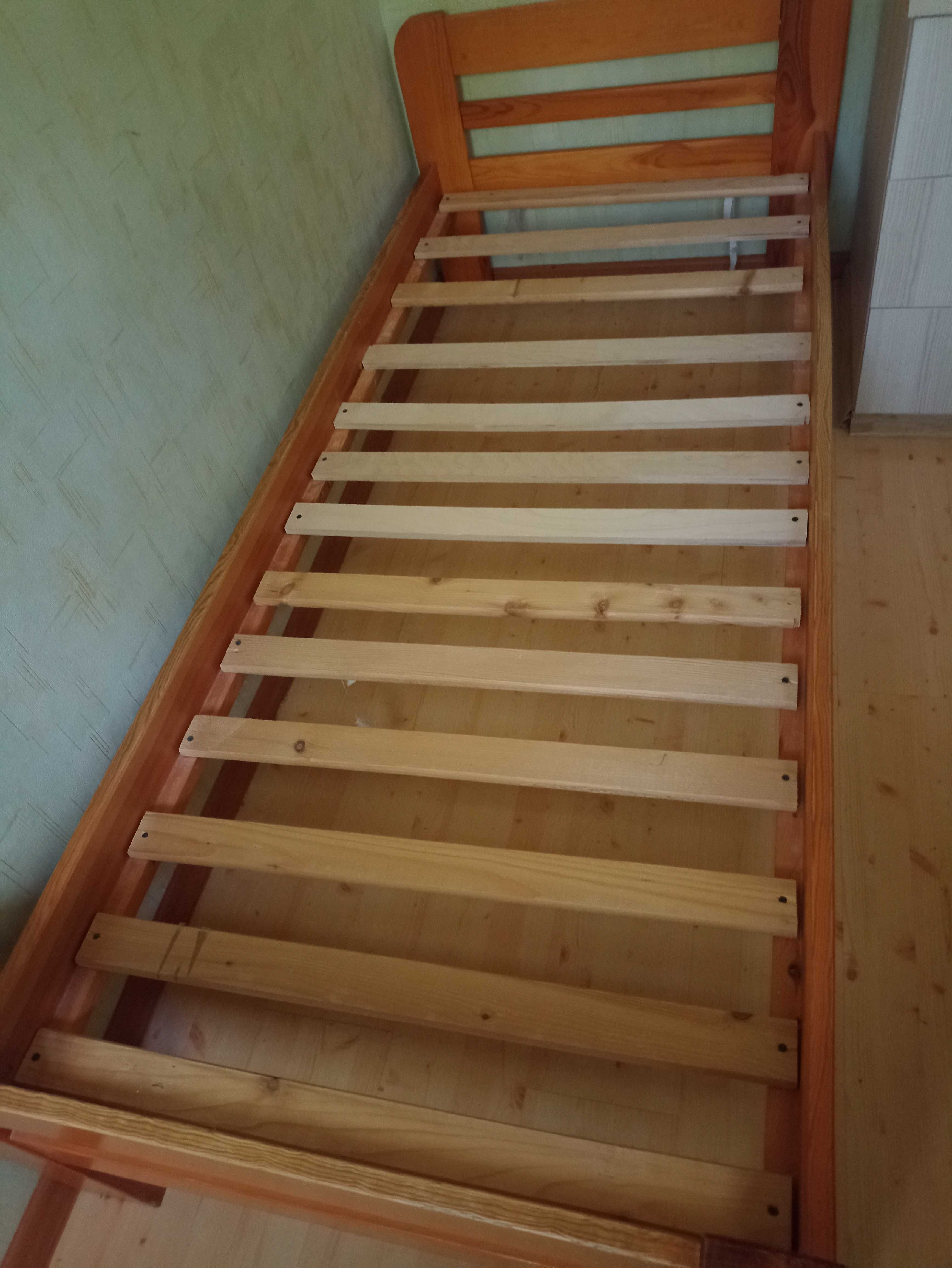 Łóżko pojedyncze z materacem 80x200