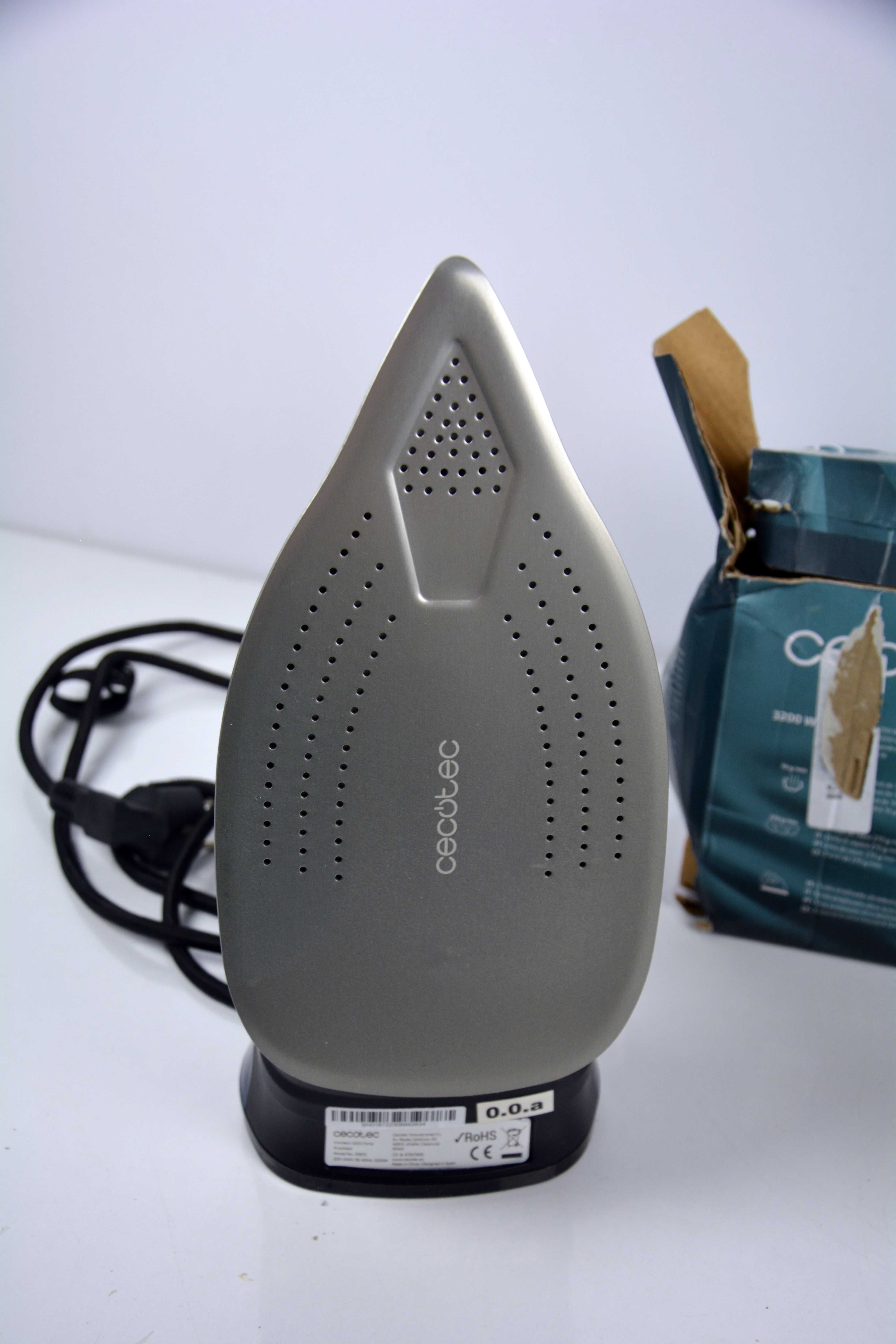 Cecotec Poziome żelazko IronHero 3200 Force Anodized Power Steam