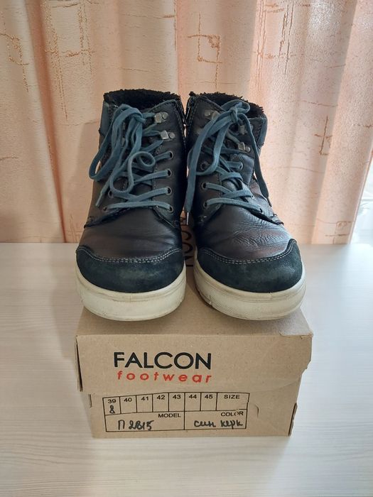 Черевики підліткові/чоловічі. Шкіра та замш. Чорного кольору.