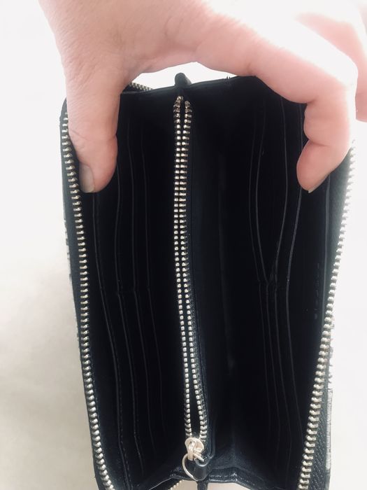 Carteira da Parfois em bom estado