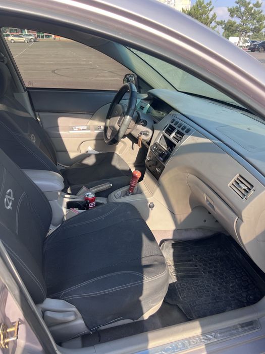 Продам Chery Elara