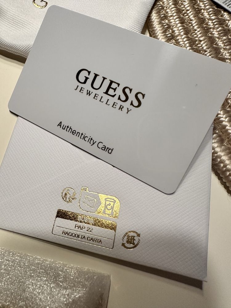 Łańcuszek Guess  naszyjnik