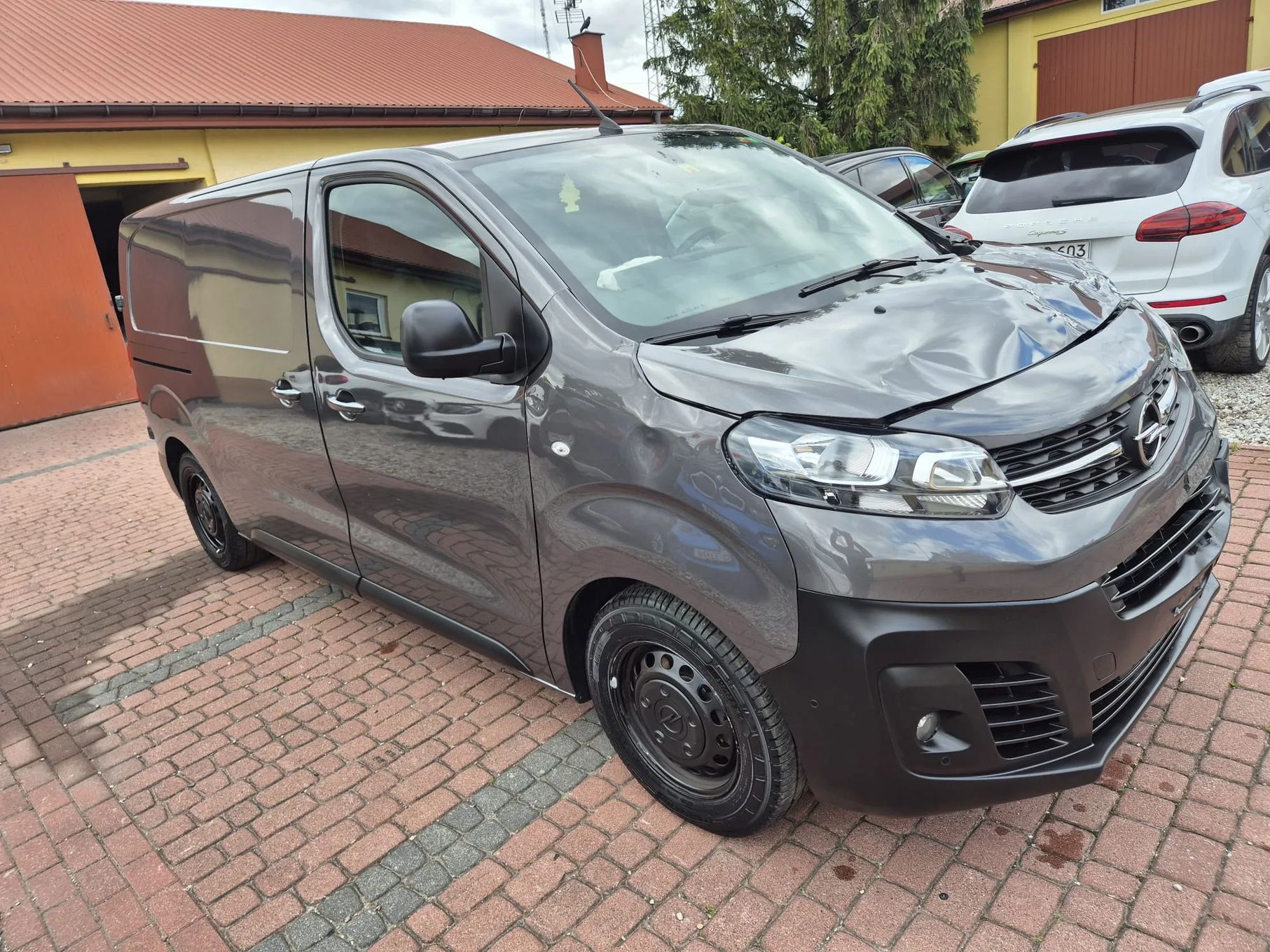 Opel VIVARO 2.0 Automat  2.0 CDTI 177KM Automat Szwajcar