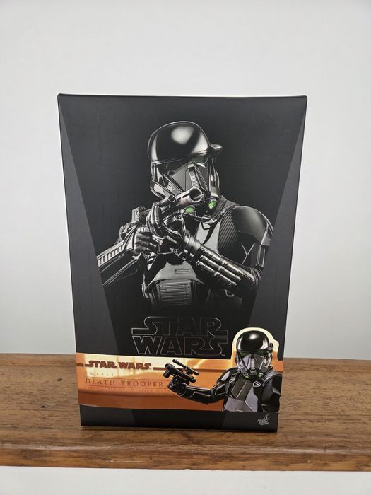 Hot toys death trooper tms013