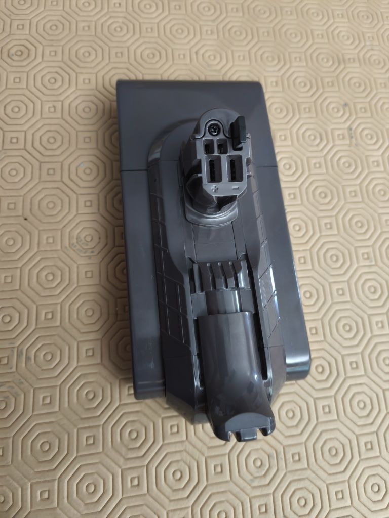 Bateria Dyson V11 25.2V 100.8Wh