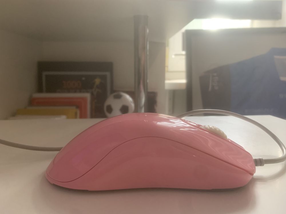 Zowie FK2-B DIVINA Pink Benq