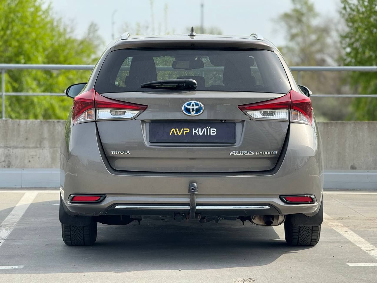 Toyota Auris  2015 року, Hybrid 1.8, автомат,передній привід, 167 т.км