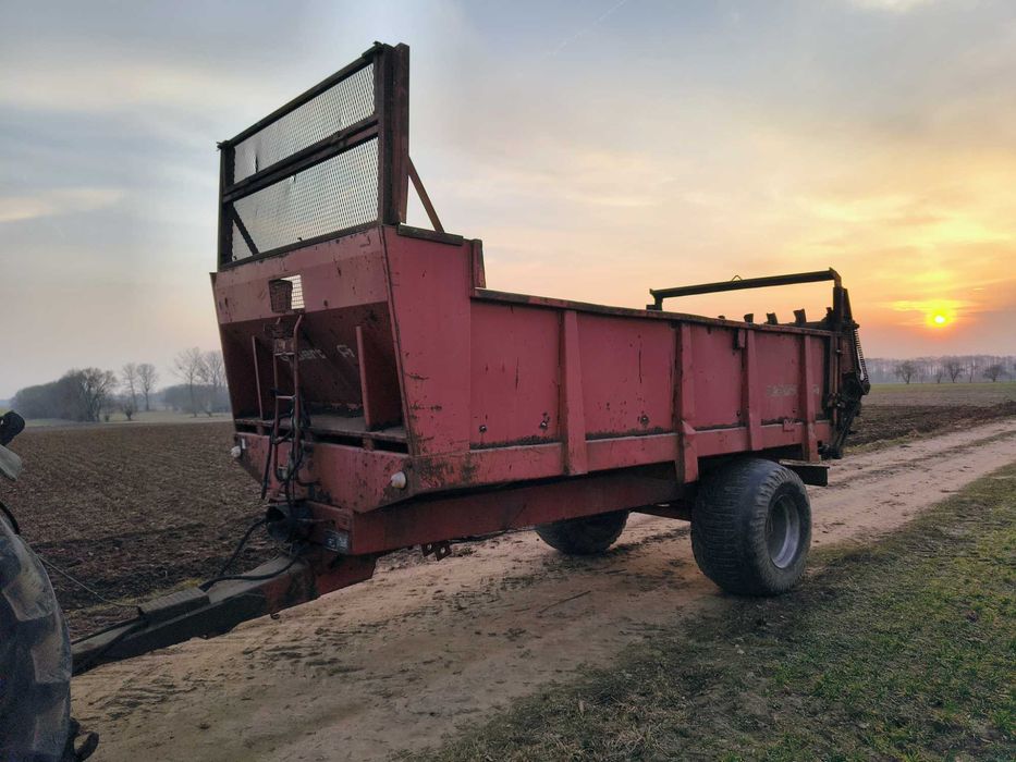 Rozrzutnik obornika Gilibert 8 Ton/ rolland