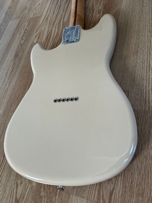 Новий Fender Offset Player Duo-Sonic, Desert Sand, Мексіка ($600)
