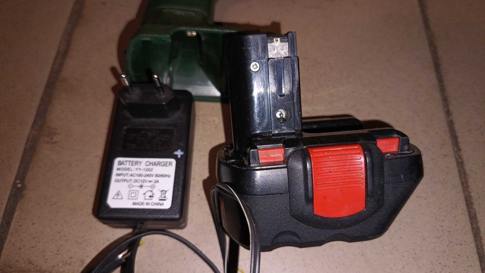 Дрель, Шуруповерт BOSCH Li-ion фото2, читайте оголошення