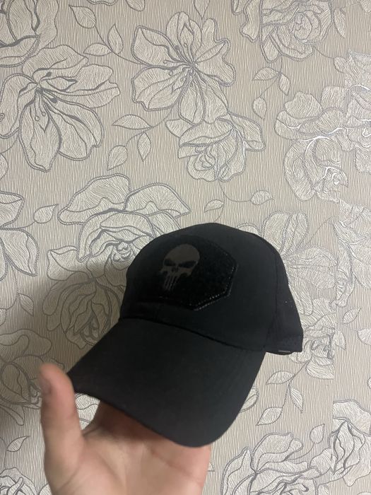 Продам бейсболку