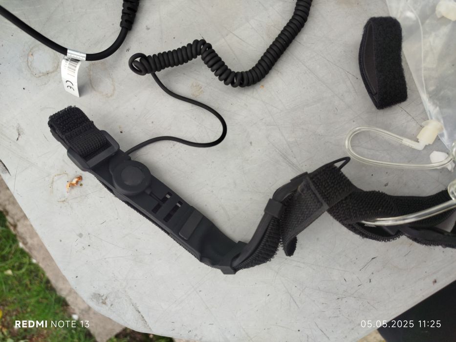 Продам ларингофонну гарнітуру motorola dp4400