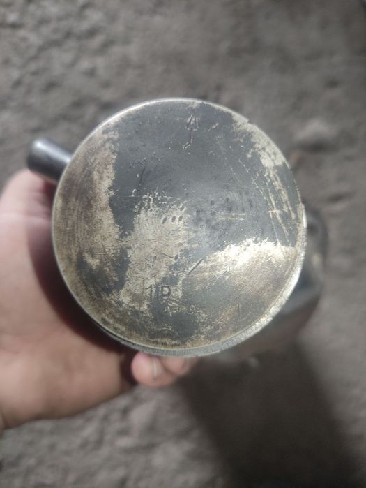 Поршнева від муравя