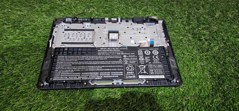 Acer Aspire ES1-111M