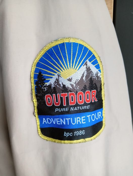 Damska kurtka outdoor z kapturem, r.42, Bonprix

Sportowa kurtka out