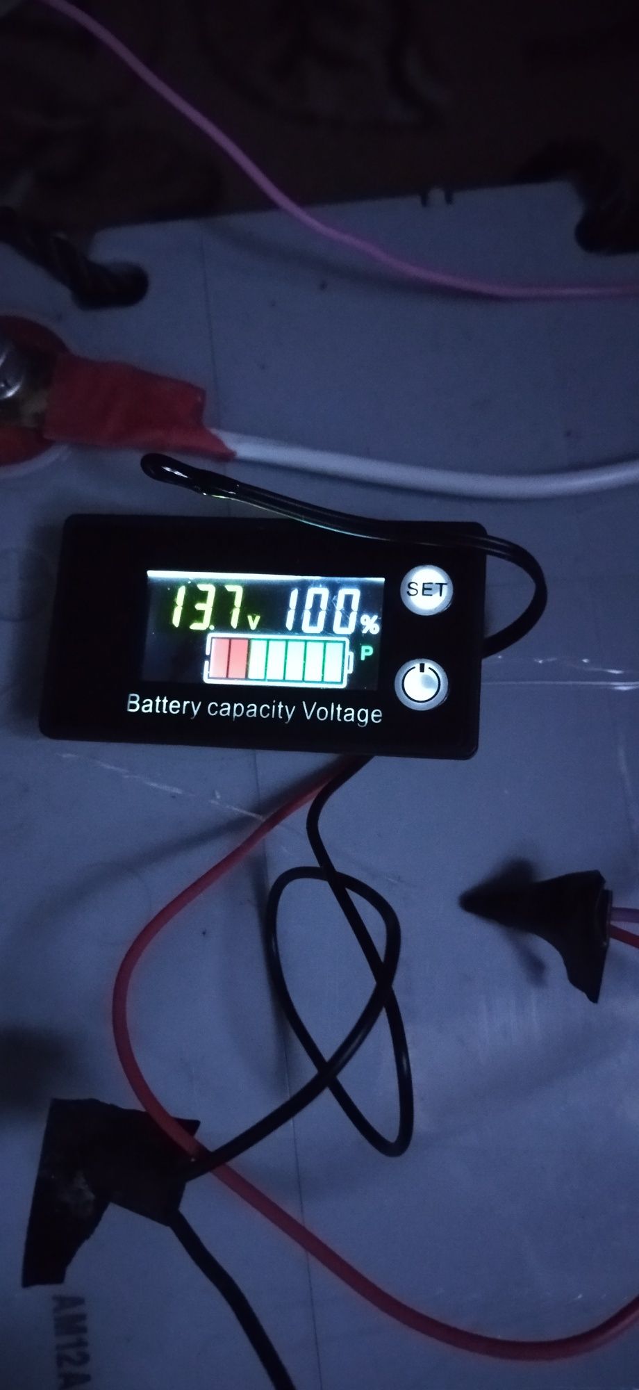Индикатора емкости акаммулятора постоянно точка від8-100В