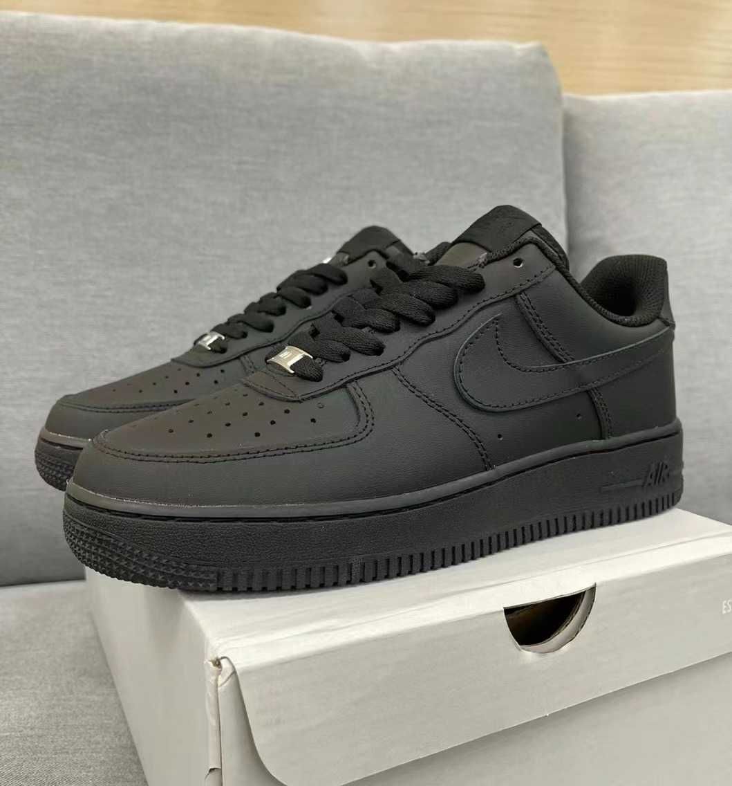 Nike Air Force 1 '07 Black 44