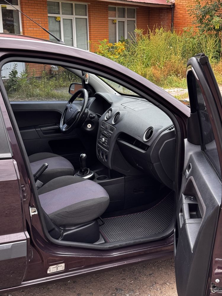 Продам Ford Fusion 1.4 2008 рік Автомат