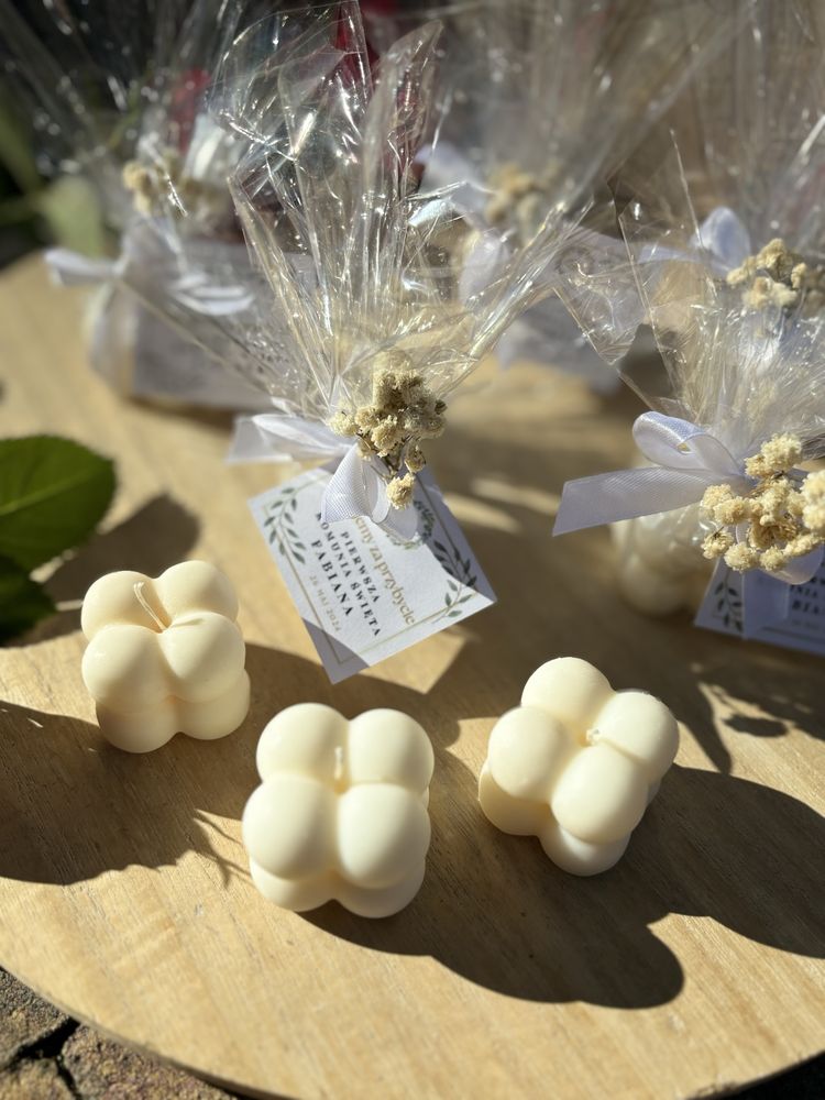 Świeca sojowa mini bubble podziekowanie prezent wesele chrzciny panień
