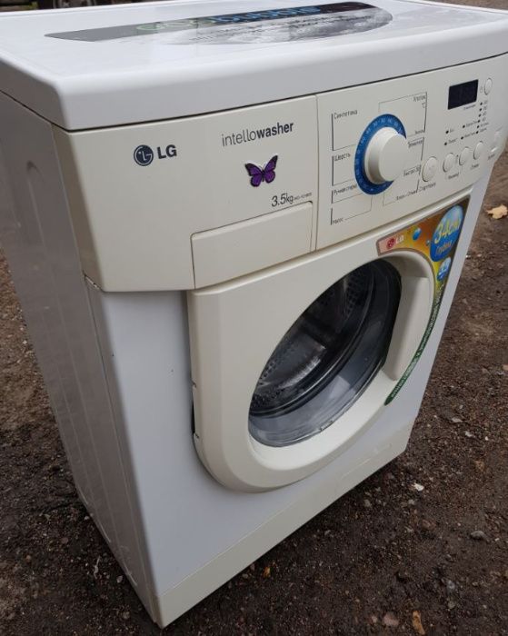 Пральна машинка "LG"