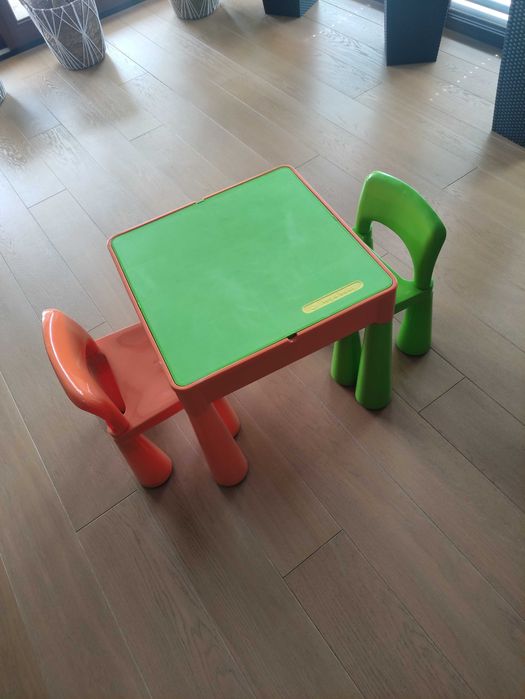 Stolik dziecięcy Tega baby