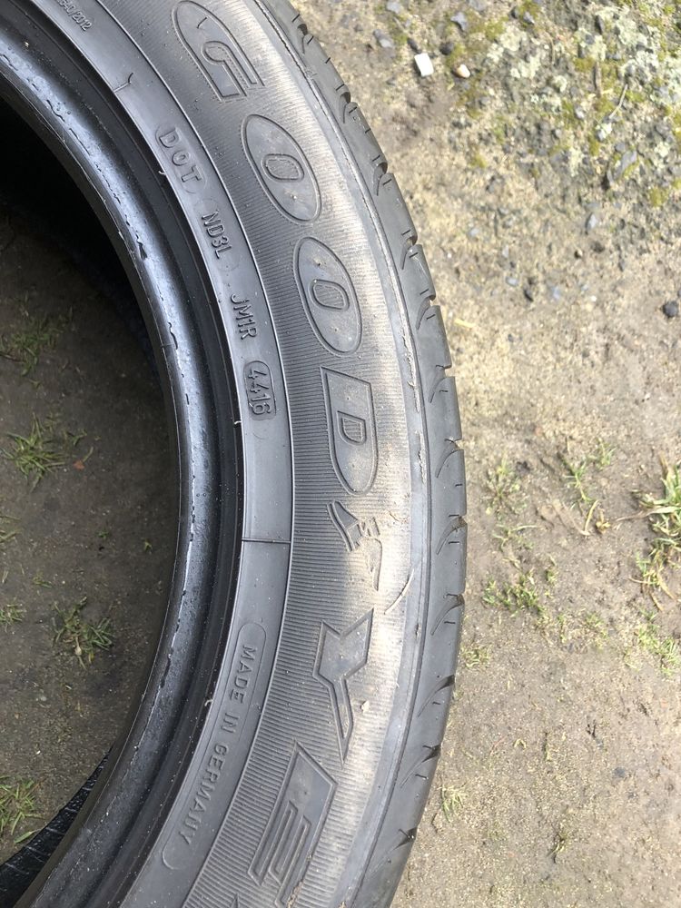 1 sztuka pojedynka pojedyncza opona GOODYEAR Efficient Grip 235/55 R18