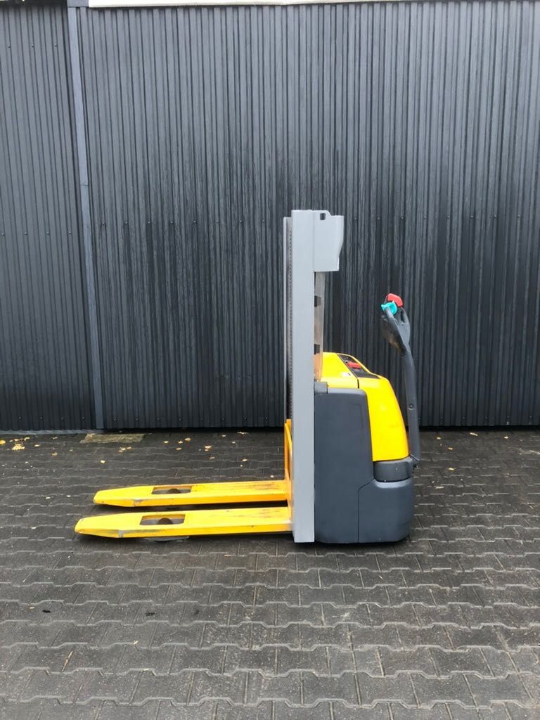 Wynajem, Wypożyczenie, Wózek widłowy, transportowy, paleciak, Forklift