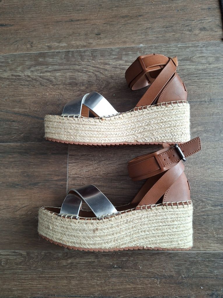 Sandalias plataforma Pepe Jeans. Tam 38