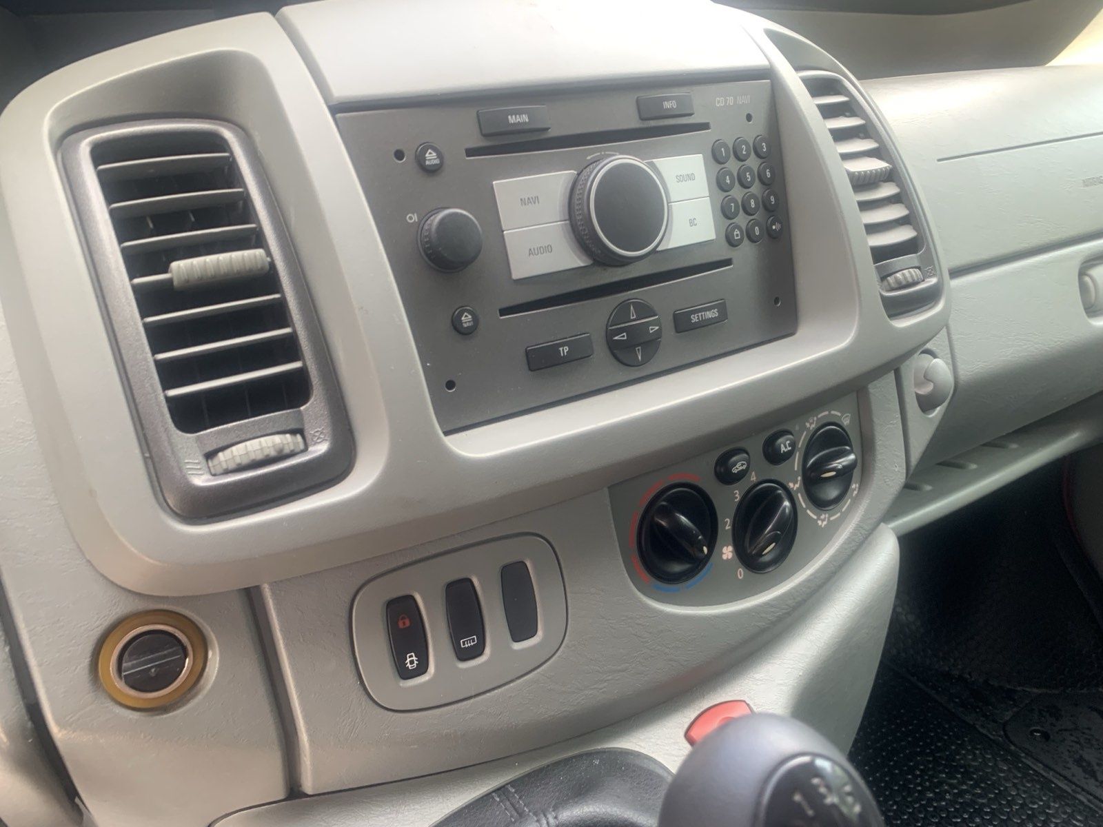 Продам Opel vivaro