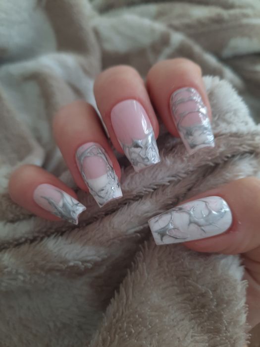 Tipsy własnoręcznie wykonane press on nails m